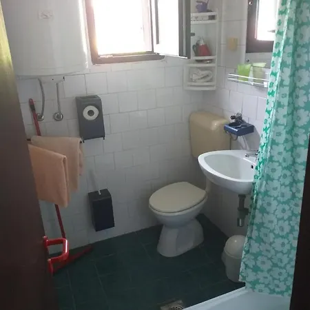 Apartment Rovenska Seaview